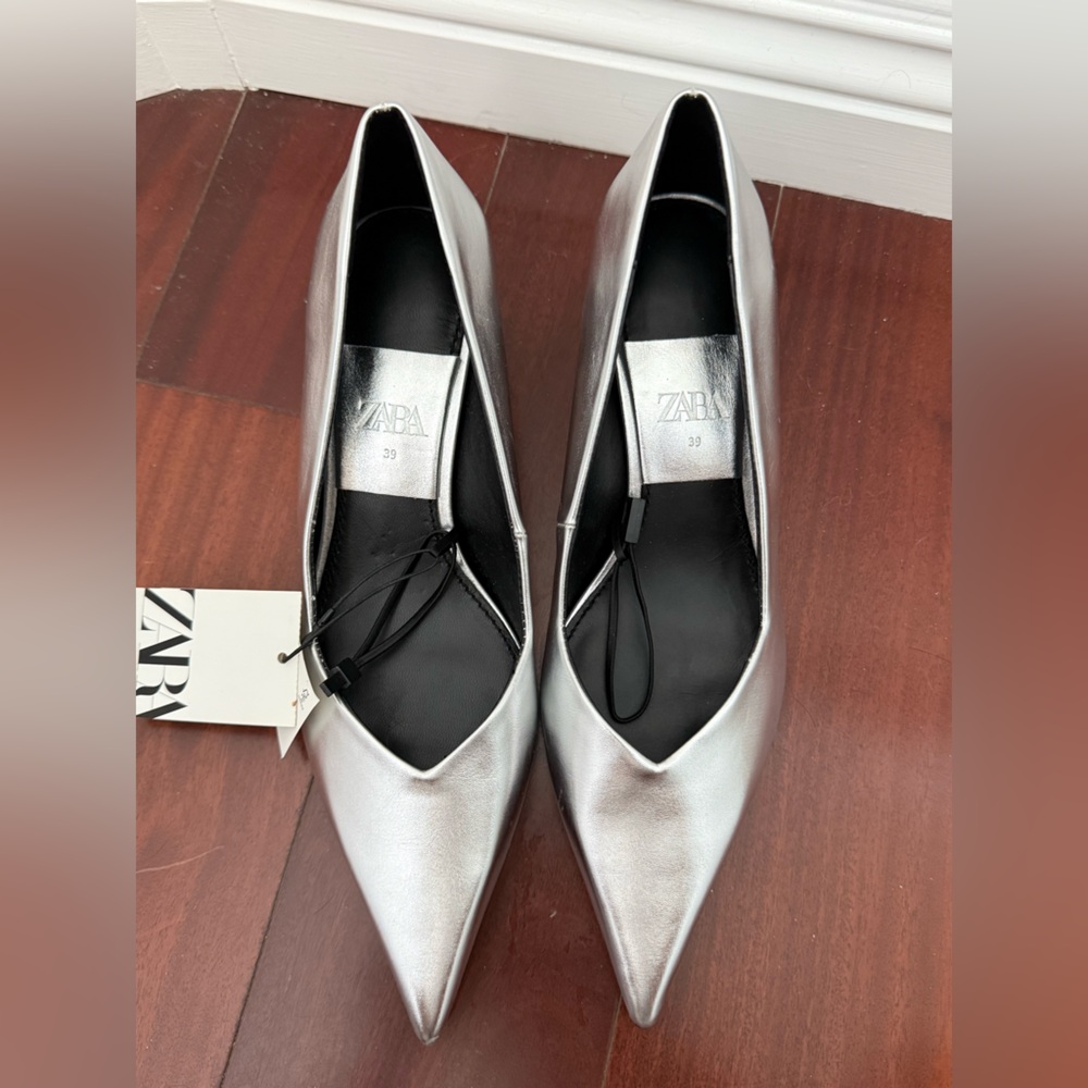 NWT Zara Metallic Silver Heels